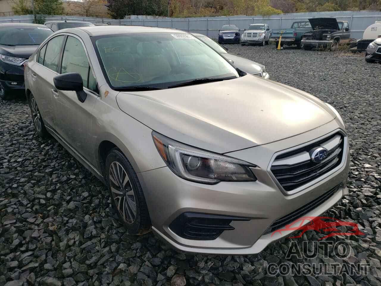 SUBARU LEGACY 2018 - 4S3BNAB67J3021171