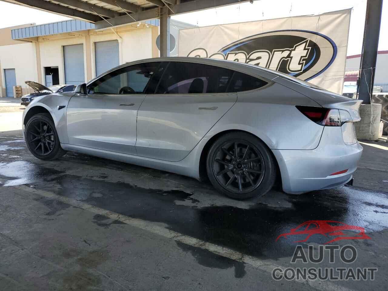 TESLA MODEL 3 2017 - 5YJ3E1EA6HF001351