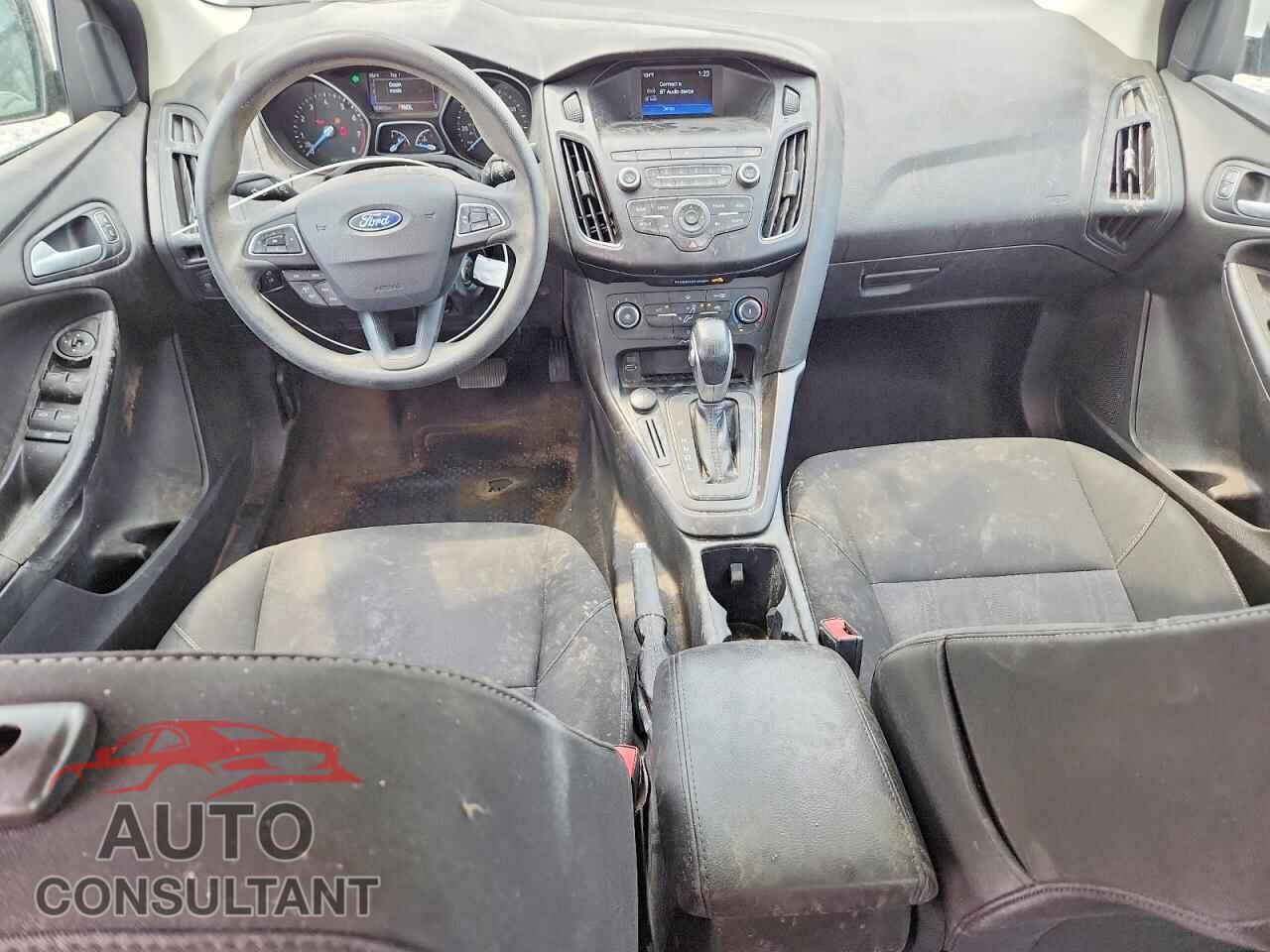 FORD FOCUS 2018 - 1FADP3F28JL272275