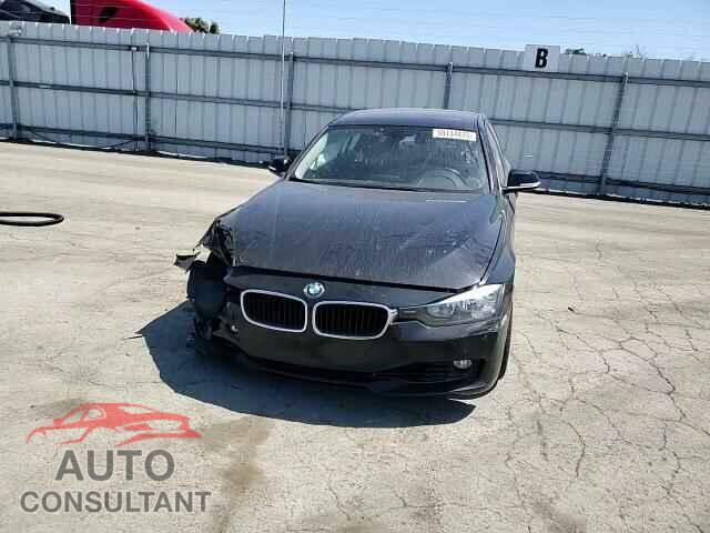 BMW 3 SERIES 2015 - WBA3C1C54FK123750