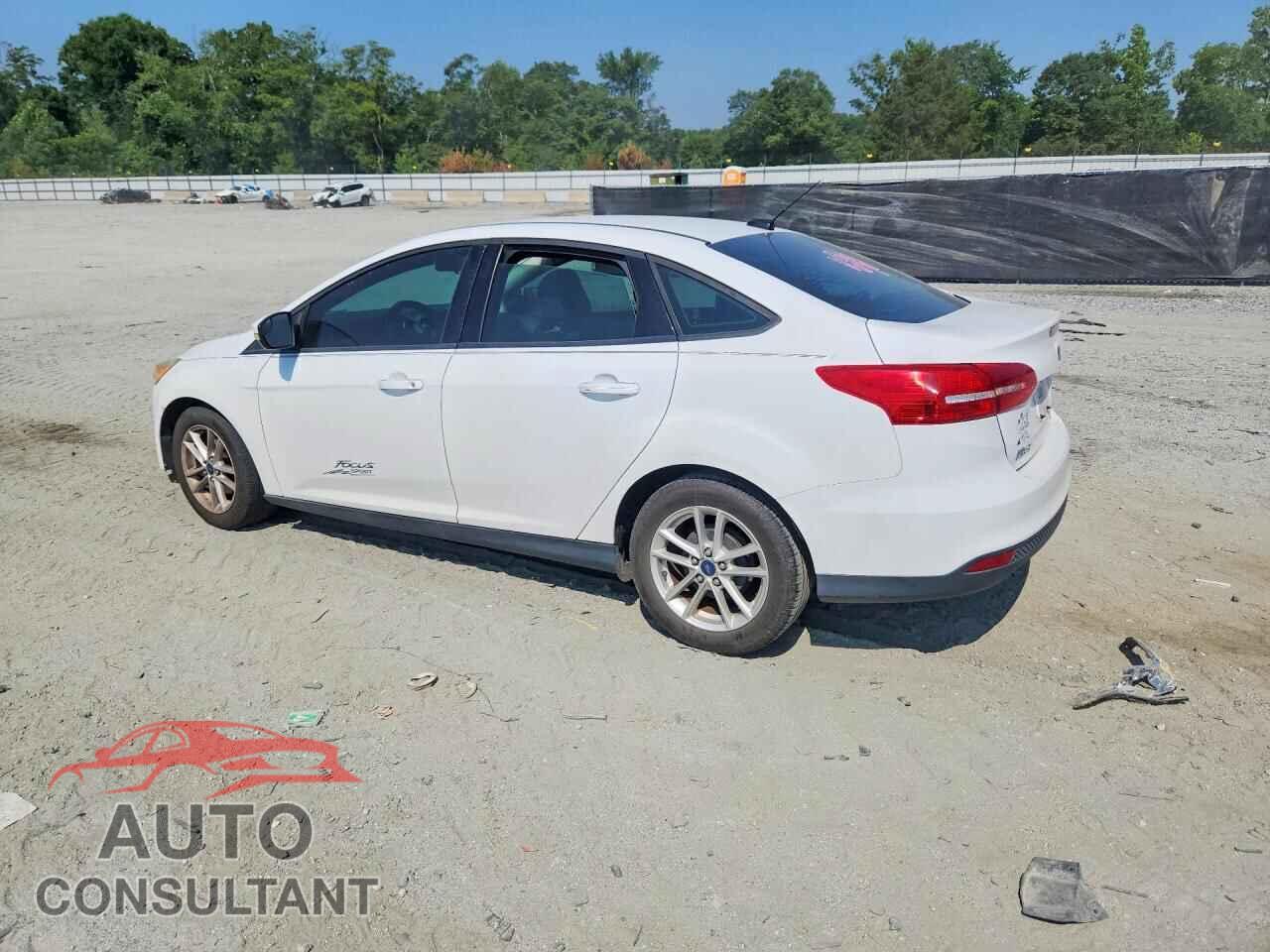 FORD FOCUS 2015 - 1FADP3F27FL205738