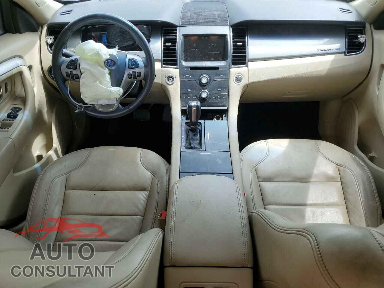 FORD TAURUS 2017 - 1FAHP2E86HG126901