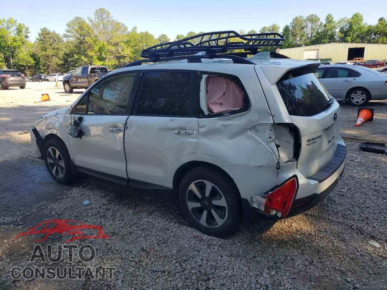 SUBARU FORESTER 2018 - JF2SJAEC7JH589406