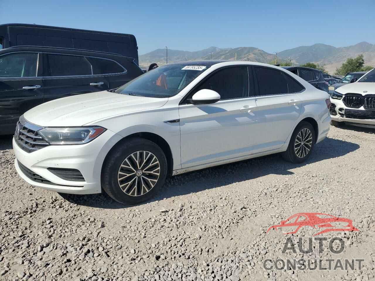 VOLKSWAGEN JETTA 2019 - 3VWE57BU0KM053777