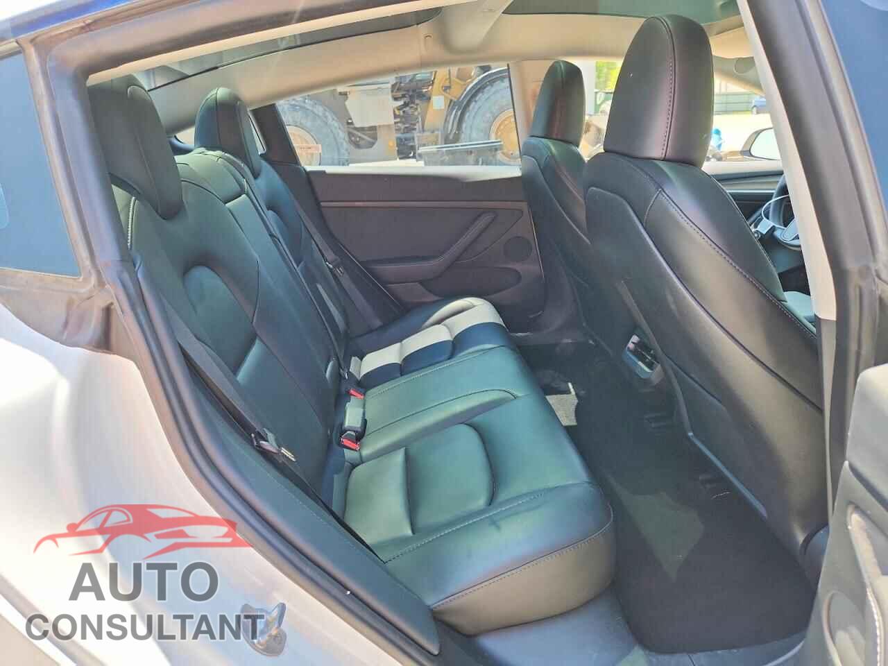 TESLA MODEL 3 2023 - 5YJ3E1EA7PF491300