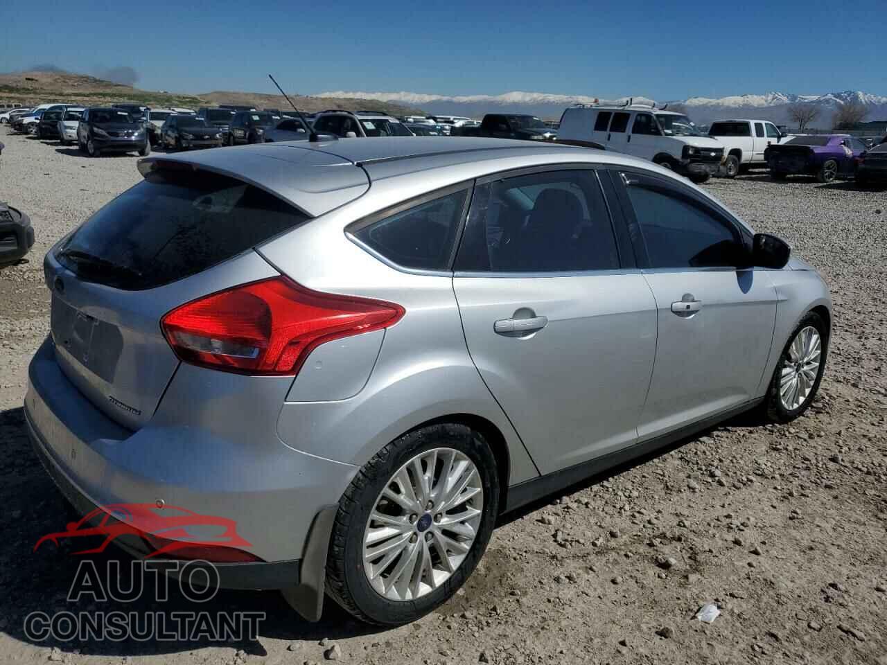 FORD FOCUS 2017 - 1FADP3N2XHL287260
