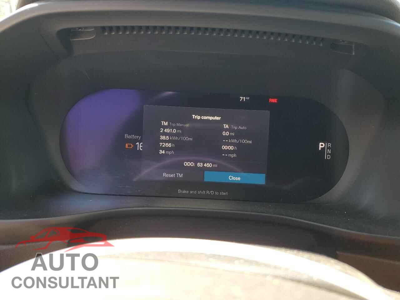 VOLVO XC40 2021 - YV4ED3UR0M2582001