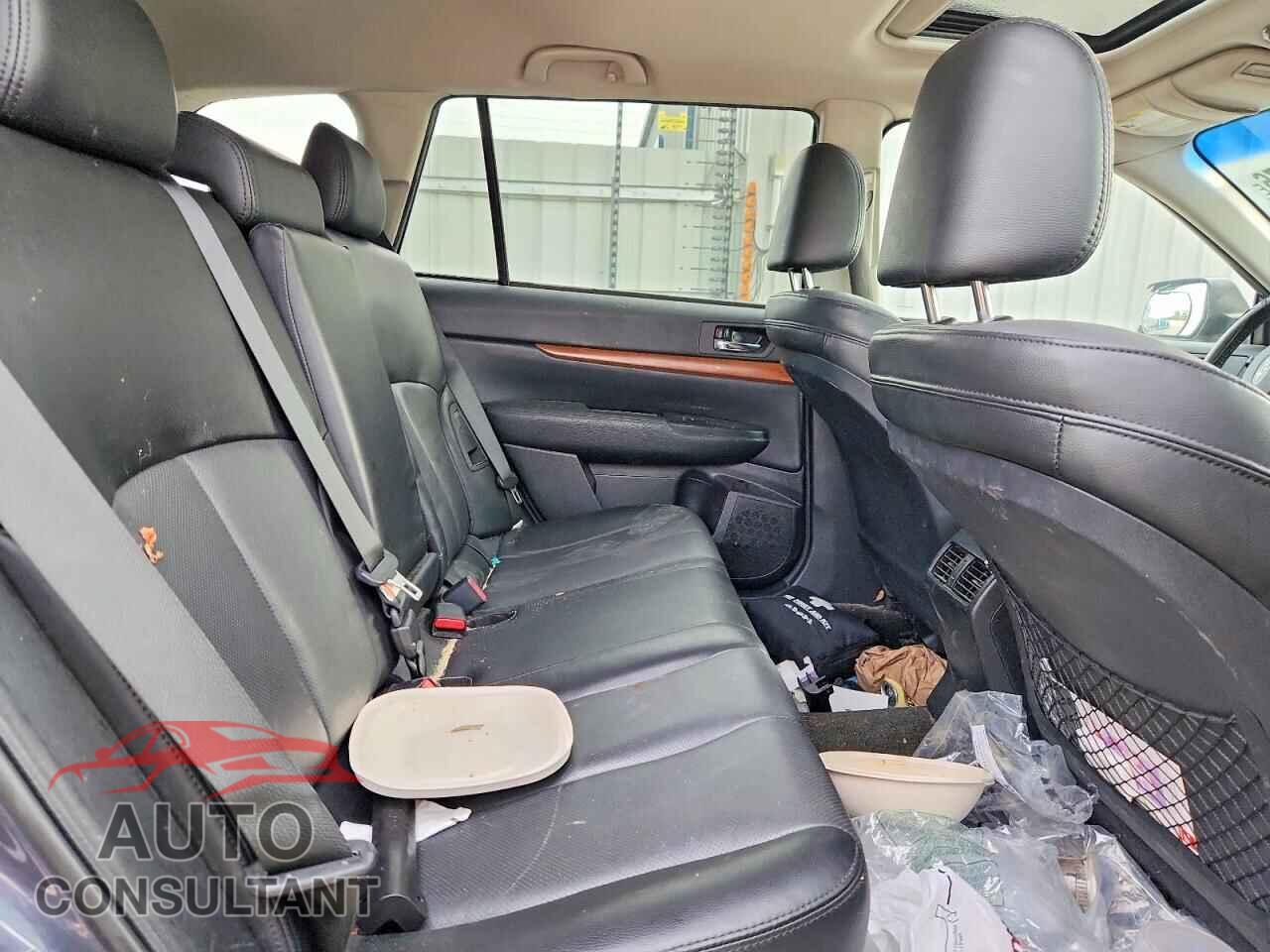 SUBARU OUTBACK 2014 - 4S4BRBLC3E3267134
