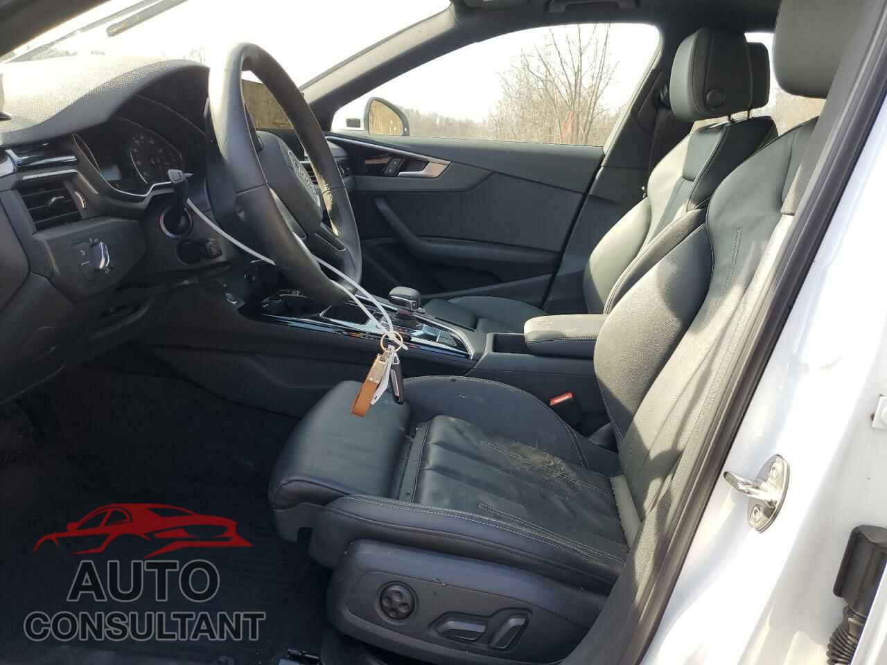 AUDI A4 2024 - WAUDAAF44RN004564