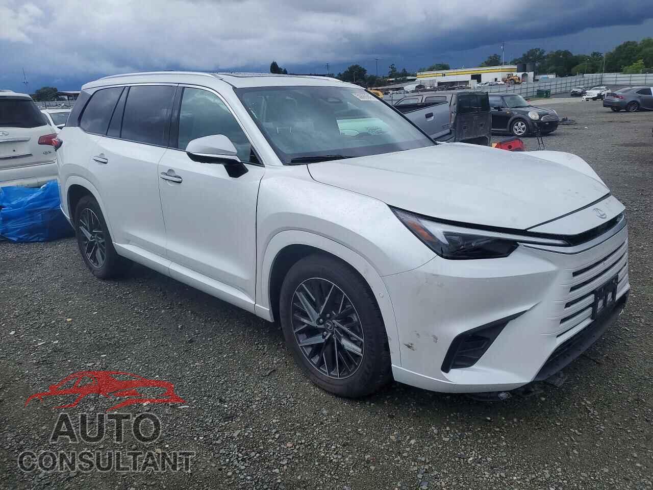 LEXUS UNKNOWN 2025 - 5TDAAAA68SS017154