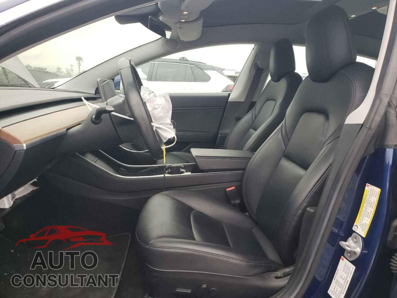 TESLA MODEL 3 2018 - 5YJ3E1EA1JF059938