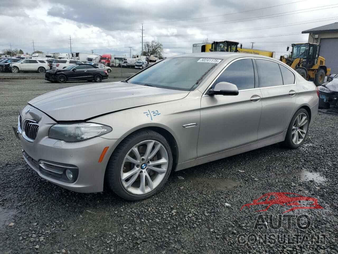 BMW 5 SERIES 2015 - WBA5B3C52FD542577