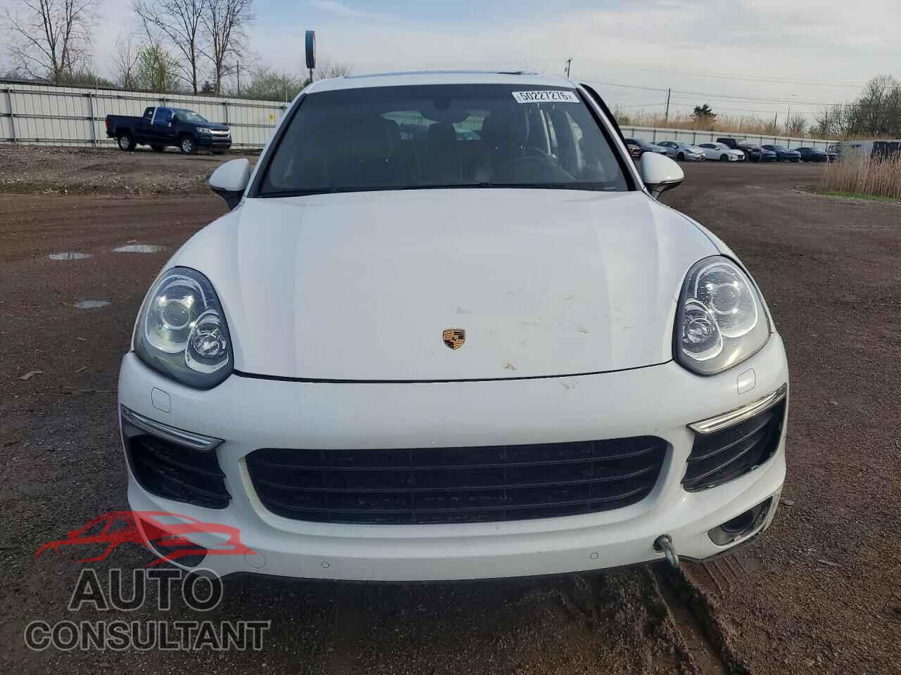 PORSCHE CAYENNE 2017 - WP1AA2A25HKA86174