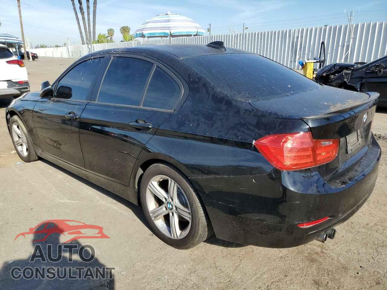 BMW 3 SERIES 2013 - WBA3C1G54DNR46314