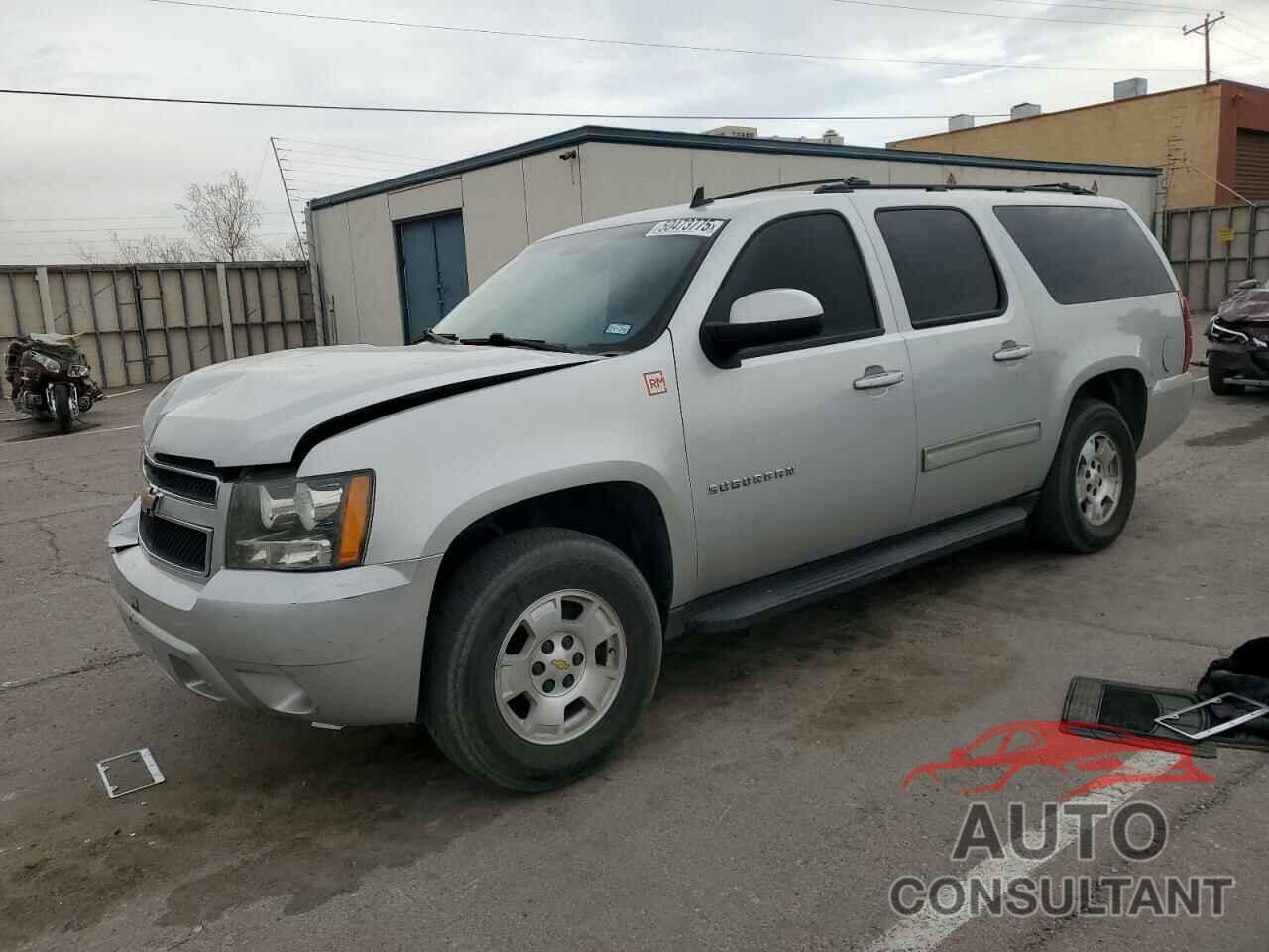 CHEVROLET SUBURBAN 2011 - 1GNSCHE07BR353381