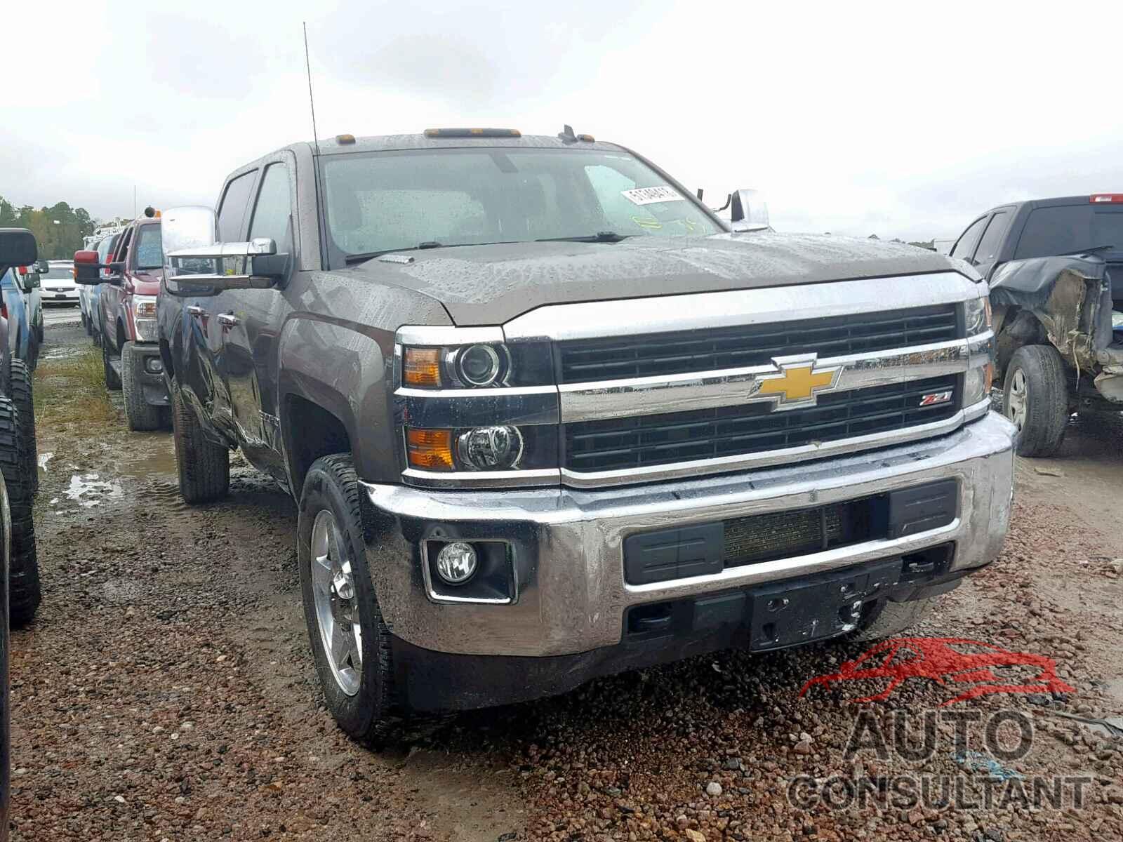 CHEVROLET SILVERADO 2015 - 1GC1KVE82FF184891