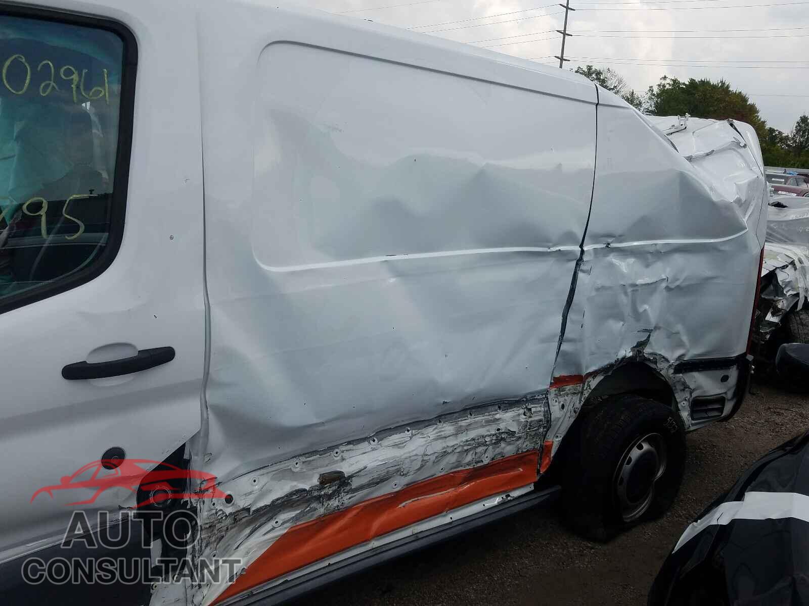 FORD TRANSIT CO 2016 - 1FTYE1YM8GKB44248
