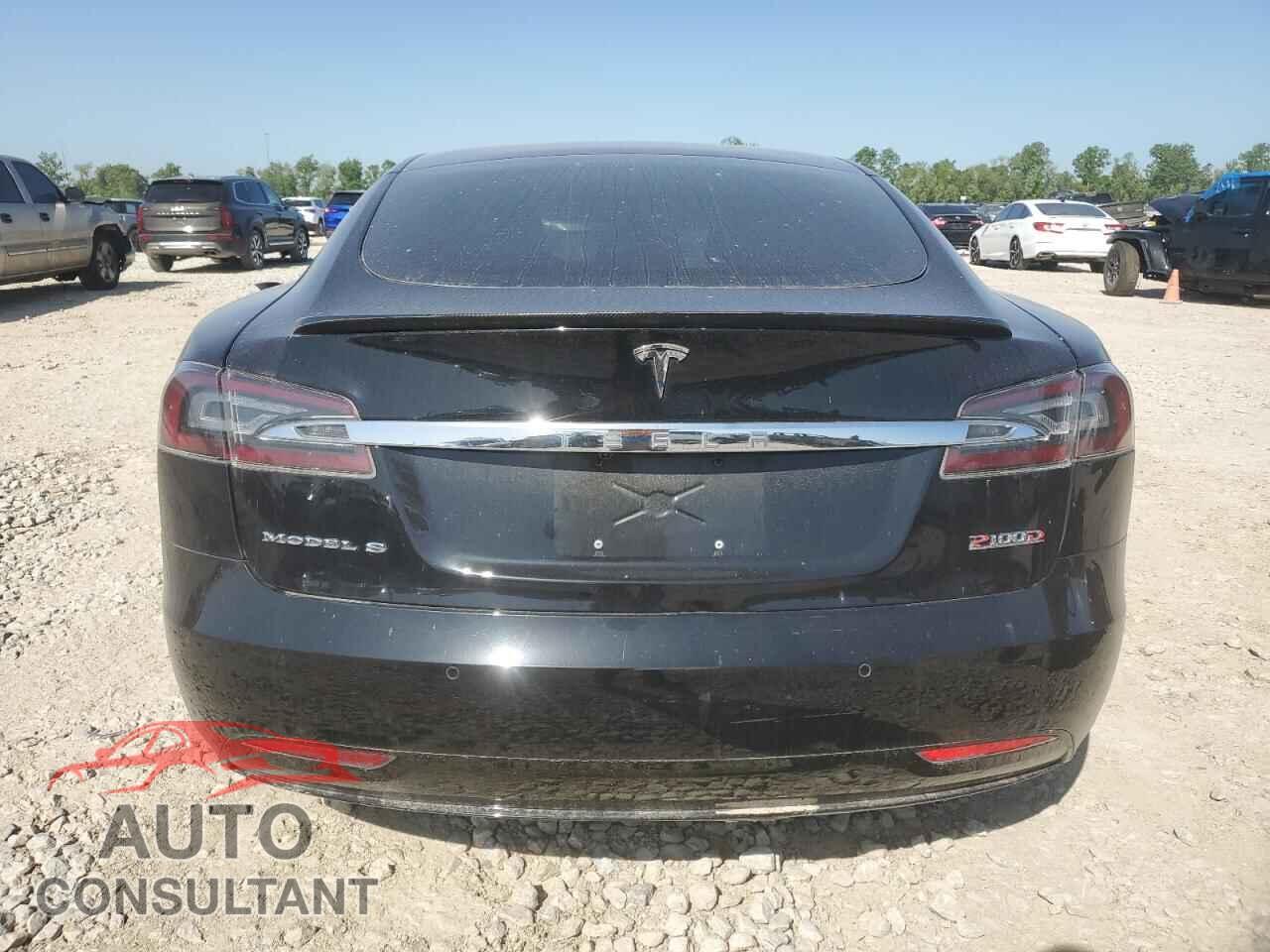 TESLA MODEL S 2018 - 5YJSA1E46JF264379