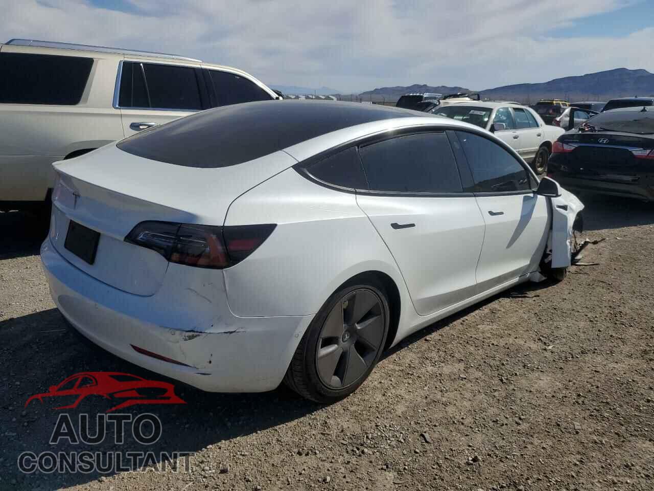 TESLA MODEL 3 2022 - 5YJ3E1EA3NF362306
