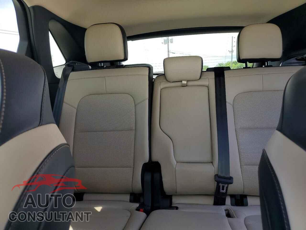 FORD ESCAPE 2020 - 1FMCU0H60LUA23491