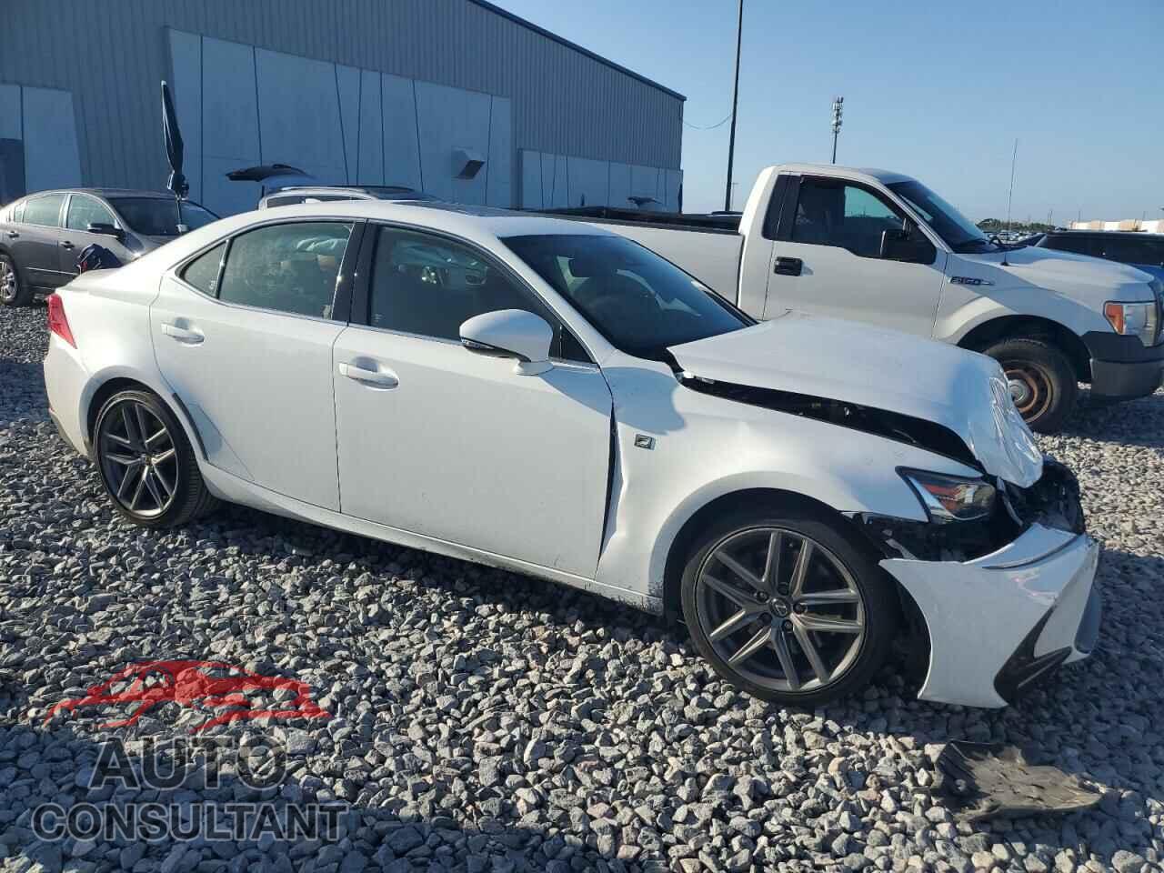 LEXUS IS 2018 - JTHBA1D23J5066102