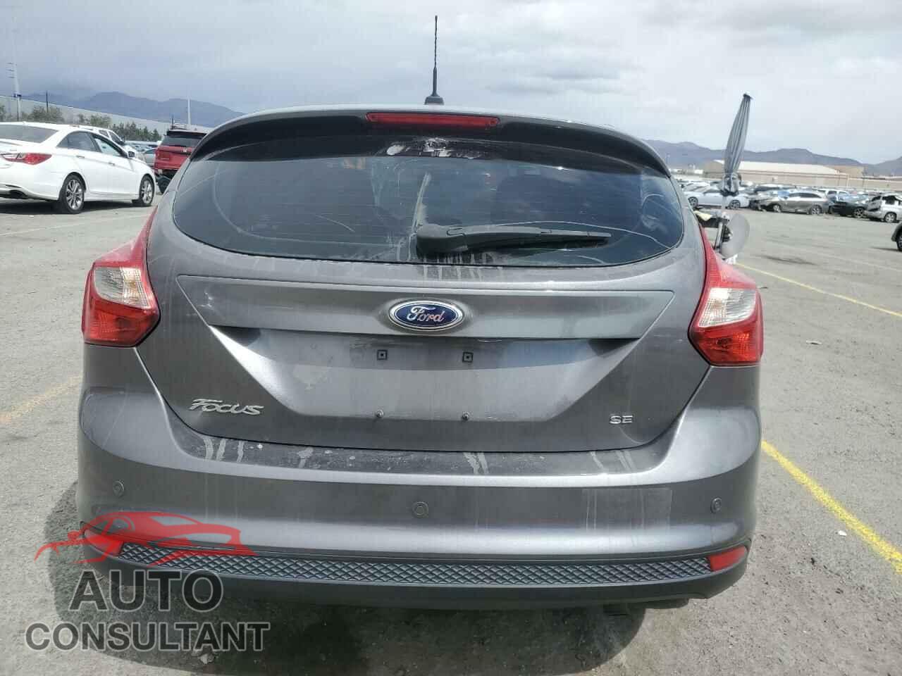 FORD FOCUS 2014 - 1FADP3K22EL201875
