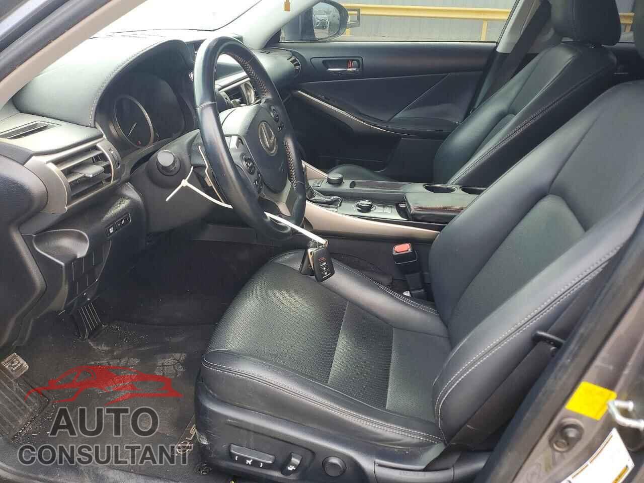 LEXUS IS 2014 - JTHBF1D27E5039265