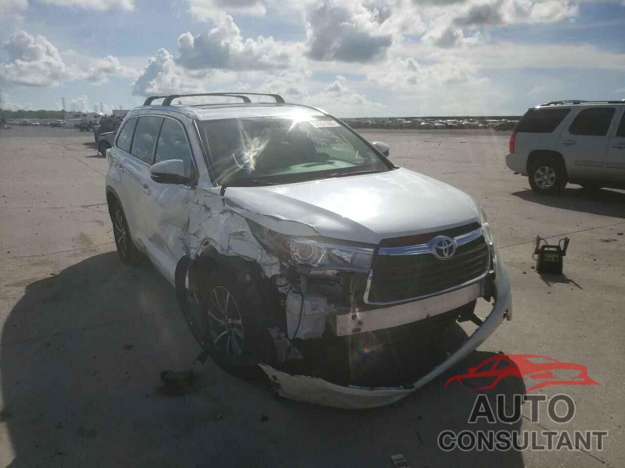 TOYOTA HIGHLANDER 2016 - 5TDKKRFH3GS156903