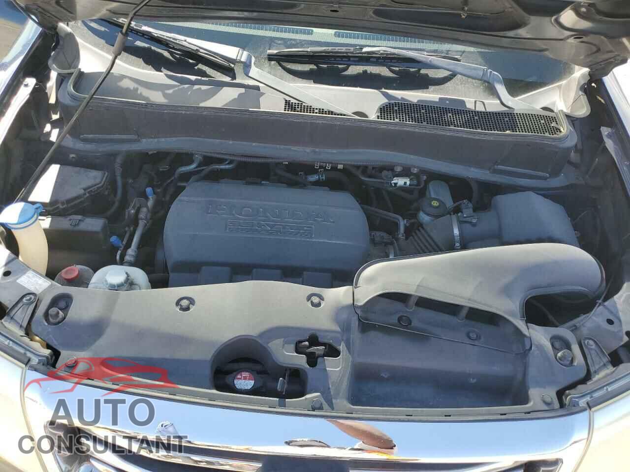 HONDA PILOT 2012 - 5FNYF4H77CB013165
