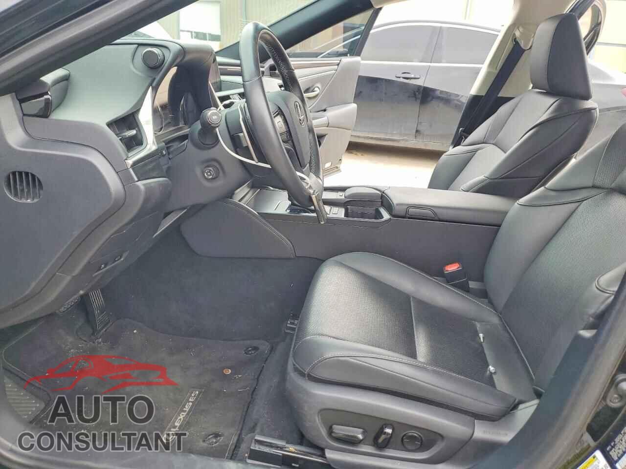 LEXUS ES350 2020 - 58ADZ1B13LU062982
