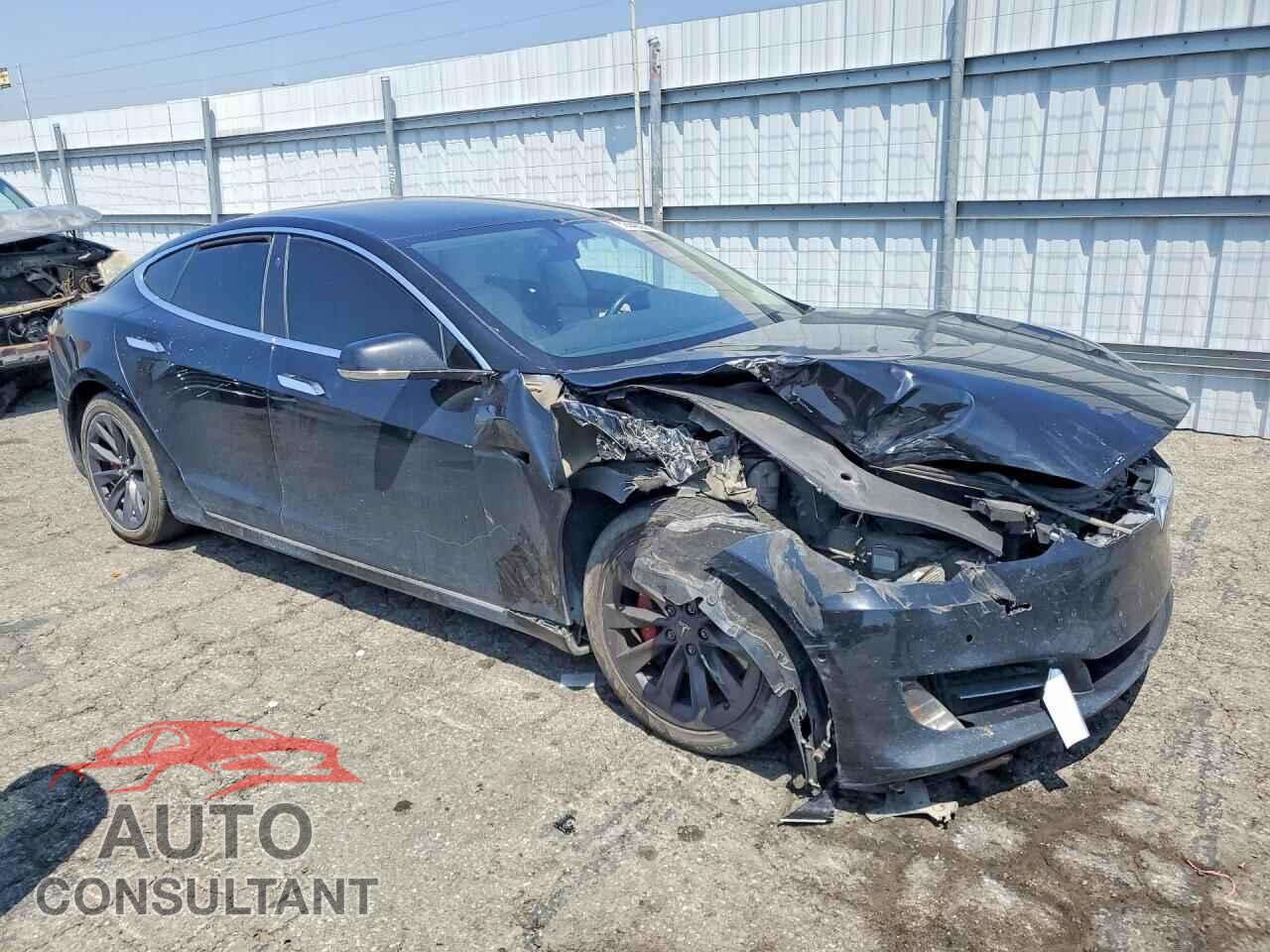 TESLA MODEL S 2018 - 5YJSA1E20JF260357