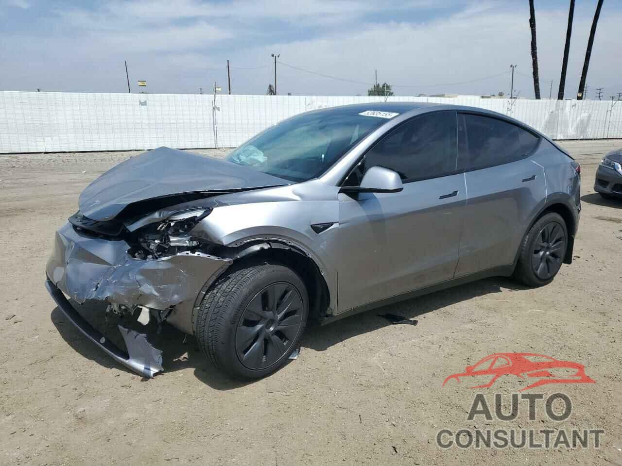 TESLA MODEL Y 2025 - 7SAYGDED2SF239140