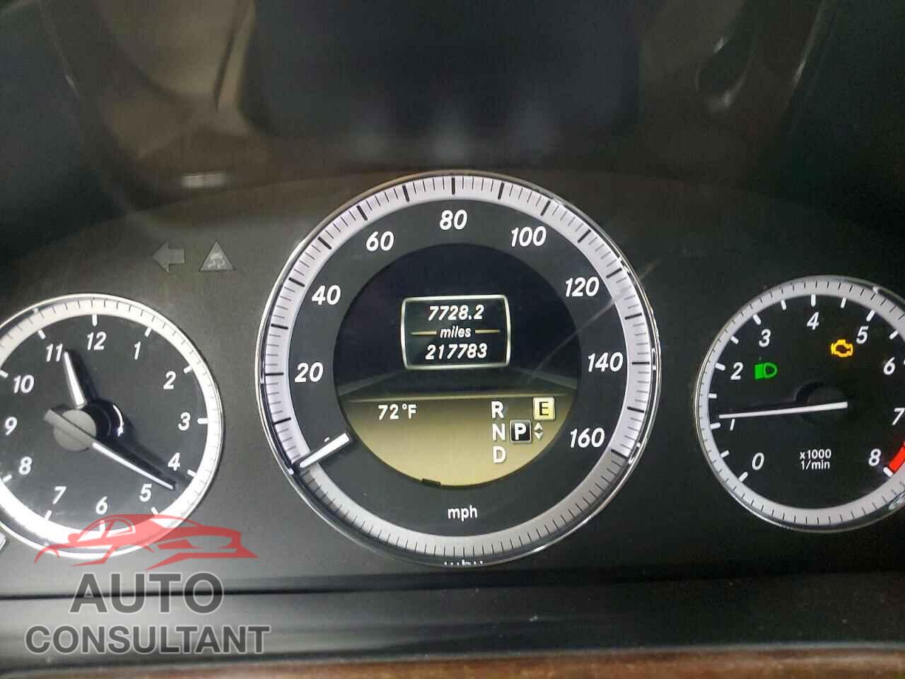 MERCEDES-BENZ E-CLASS 2012 - WDDHF5KB0CA559498