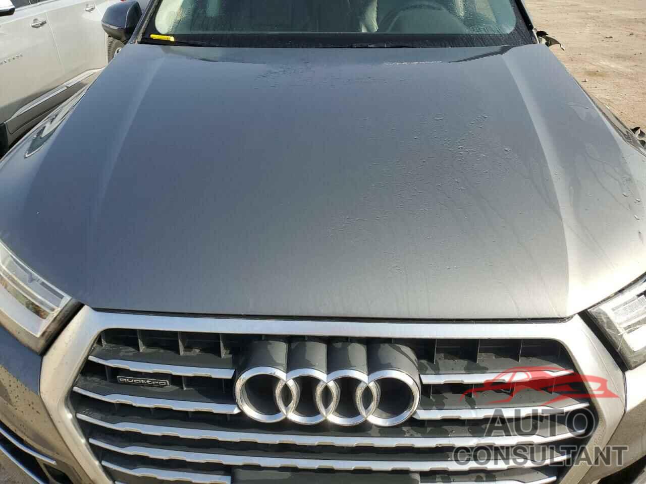 AUDI Q7 2018 - WA1LAAF70JD005465