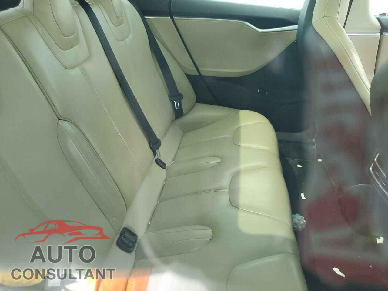 TESLA MODEL S 2014 - 5YJSA1H11EFP49407
