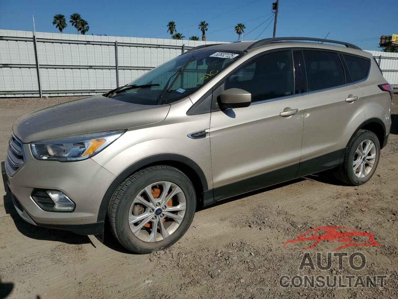 FORD ESCAPE 2018 - 1FMCU0GDXJUA54938