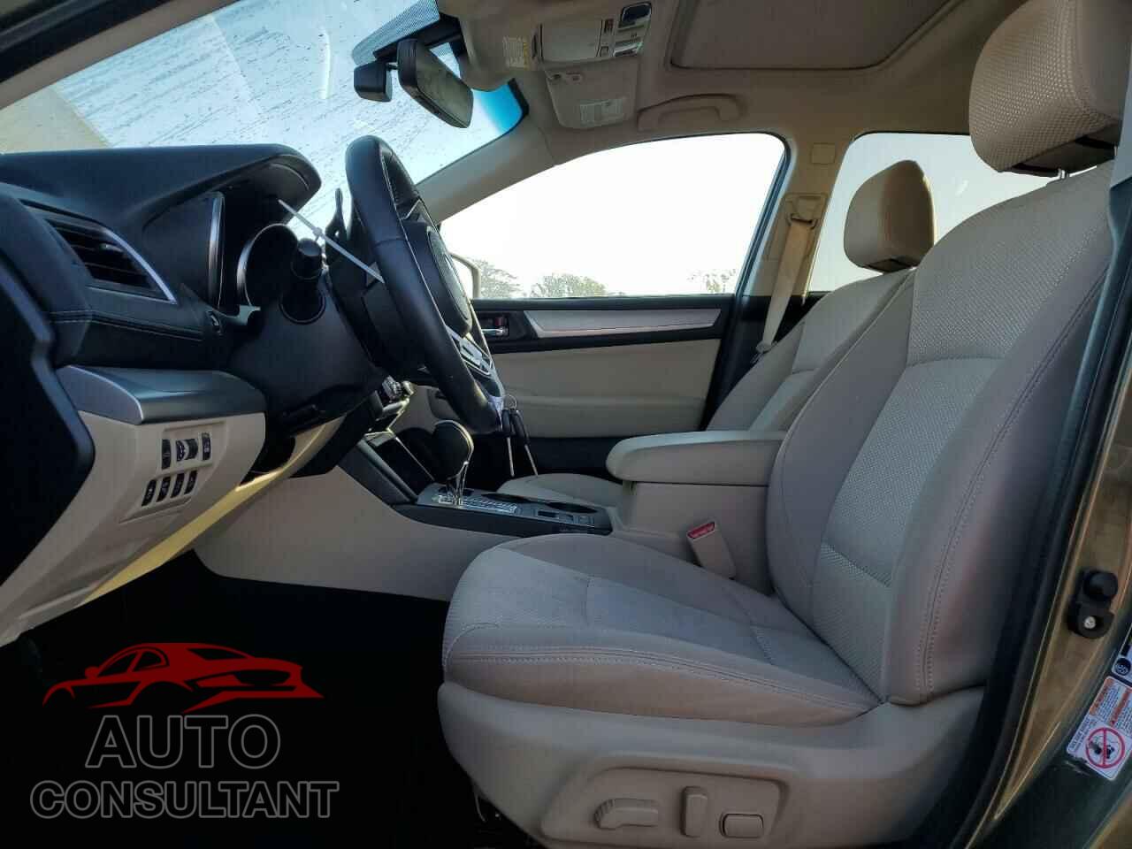 SUBARU OUTBACK 2019 - 4S4BSAHC2K3350590