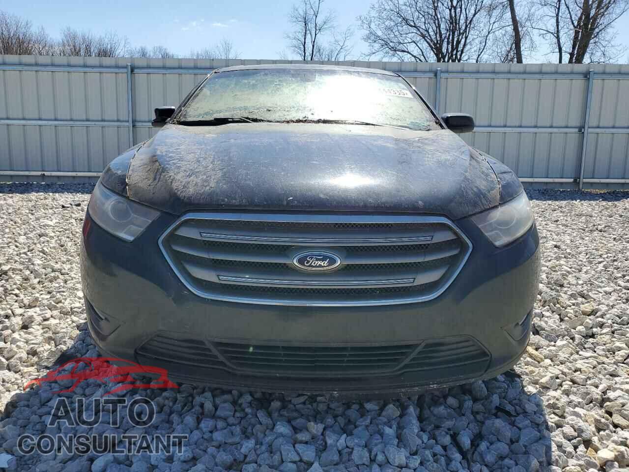 FORD TAURUS 2013 - 1FAHP2E84DG174715