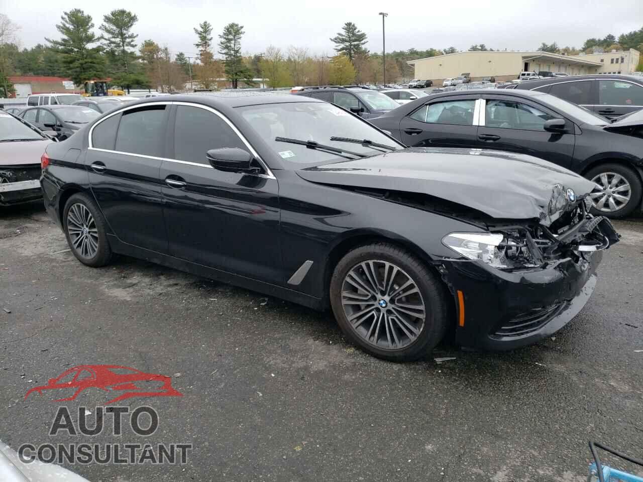 BMW 5 SERIES 2018 - WBAJE7C52JG891713