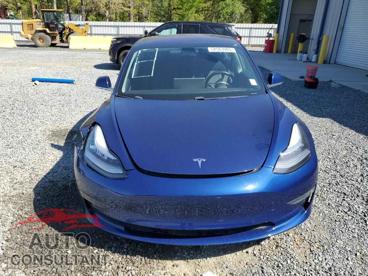 TESLA MODEL 3 2018 - 5YJ3E1EAXJF005621