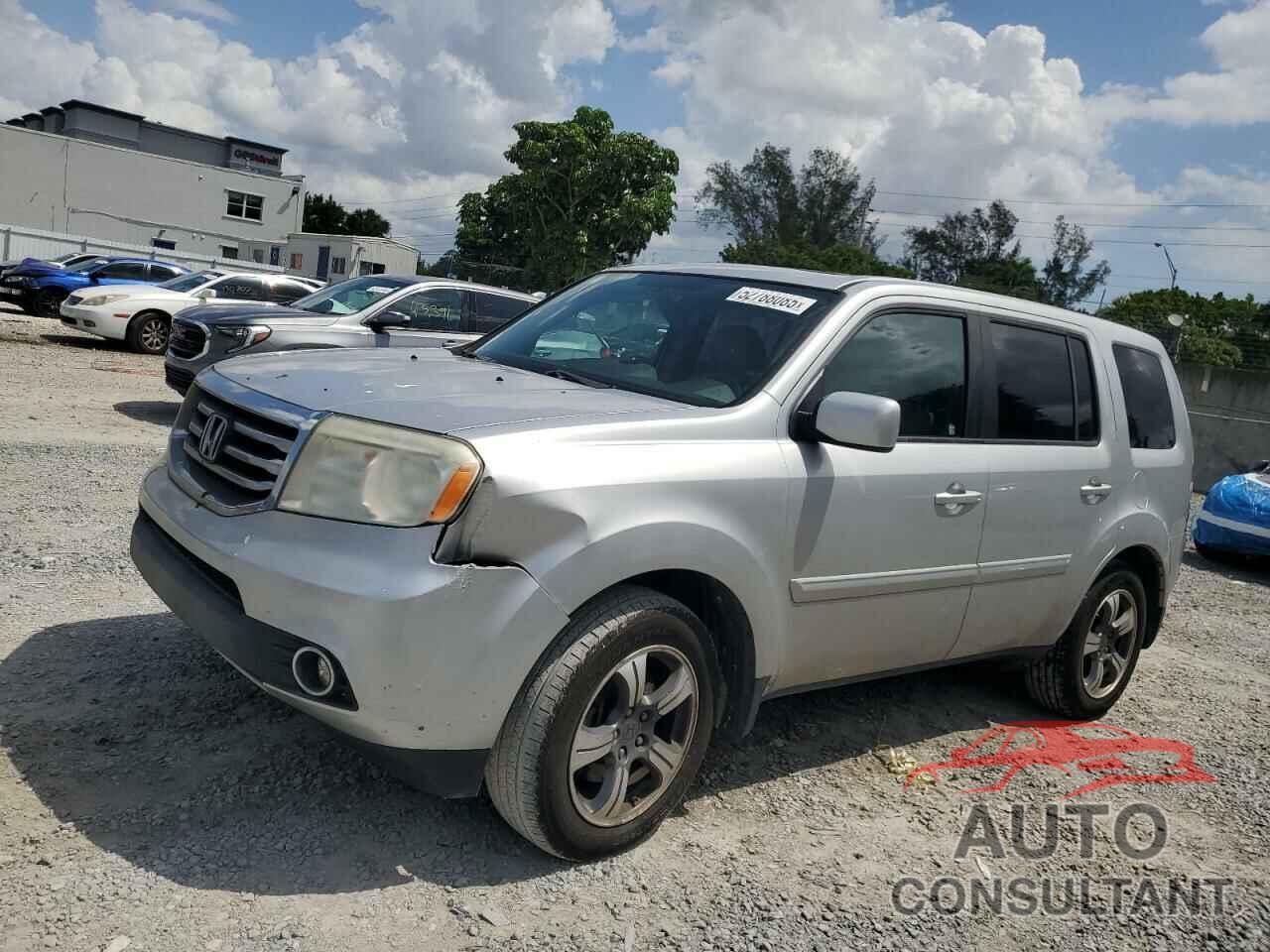 HONDA PILOT 2015 - 5FNYF3H3XFB026956