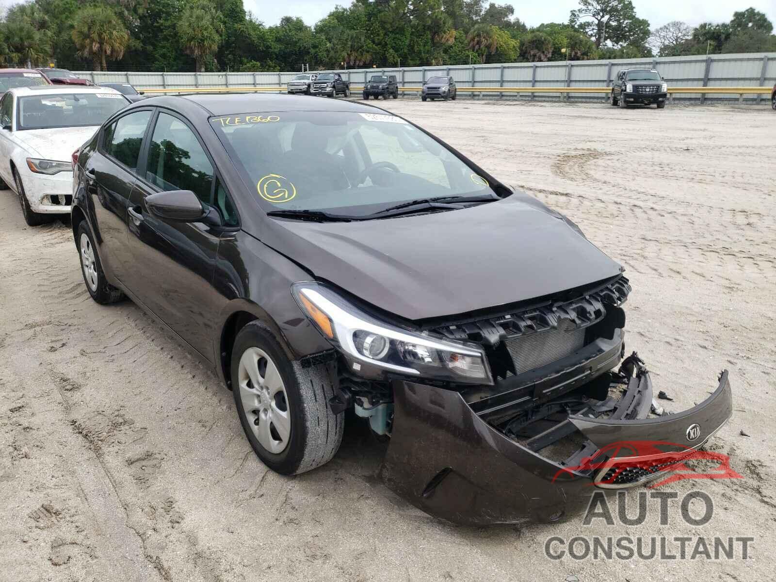 KIA FORTE 2018 - 3KPFK4A72JE207991