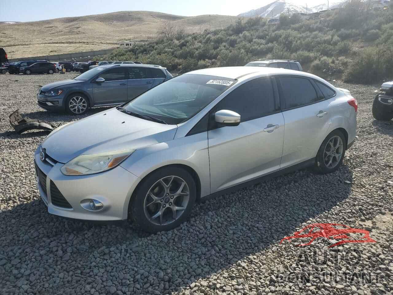 FORD FOCUS 2014 - 1FADP3F23EL398078