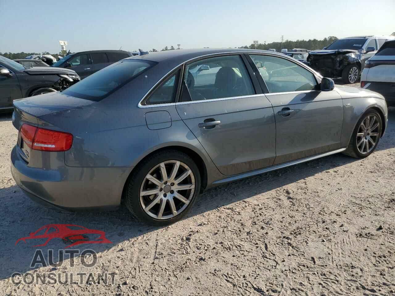 AUDI A4 2012 - WAUFFAFL0CA120571