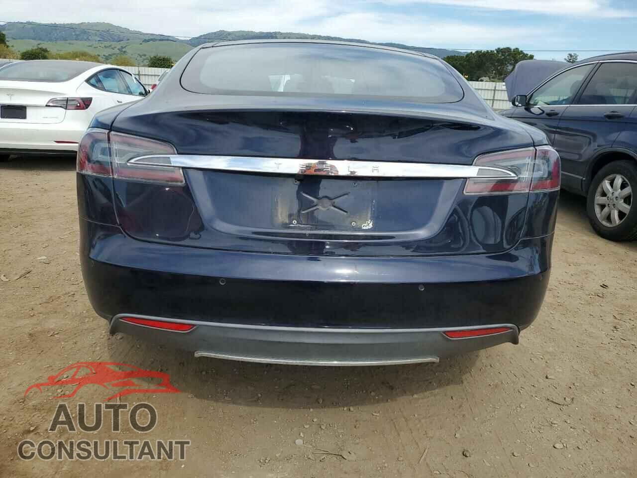 TESLA MODEL S 2014 - 5YJSA1H19EFP62499