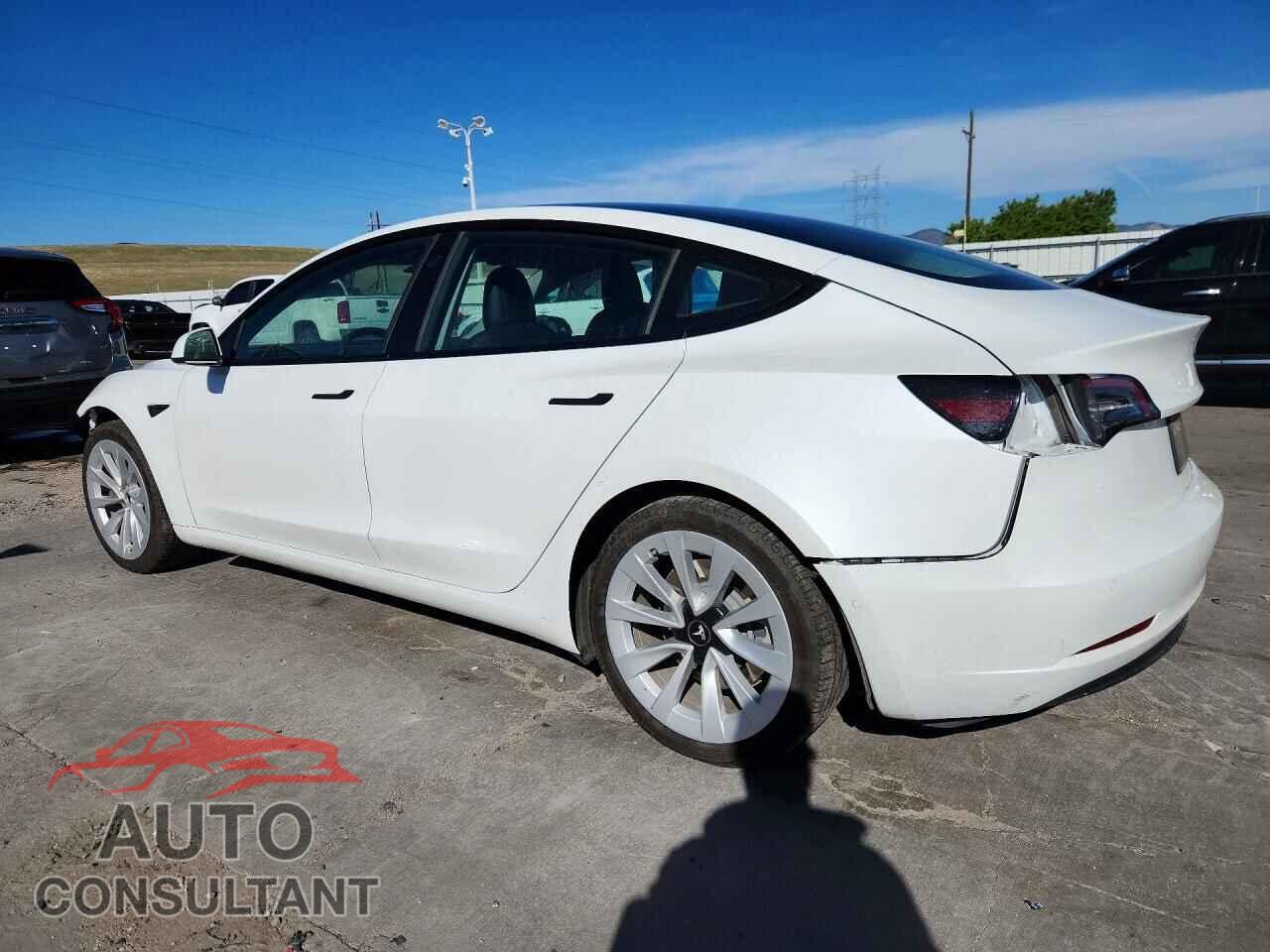 TESLA MODEL 3 2022 - 5YJ3E1EB5NF209807