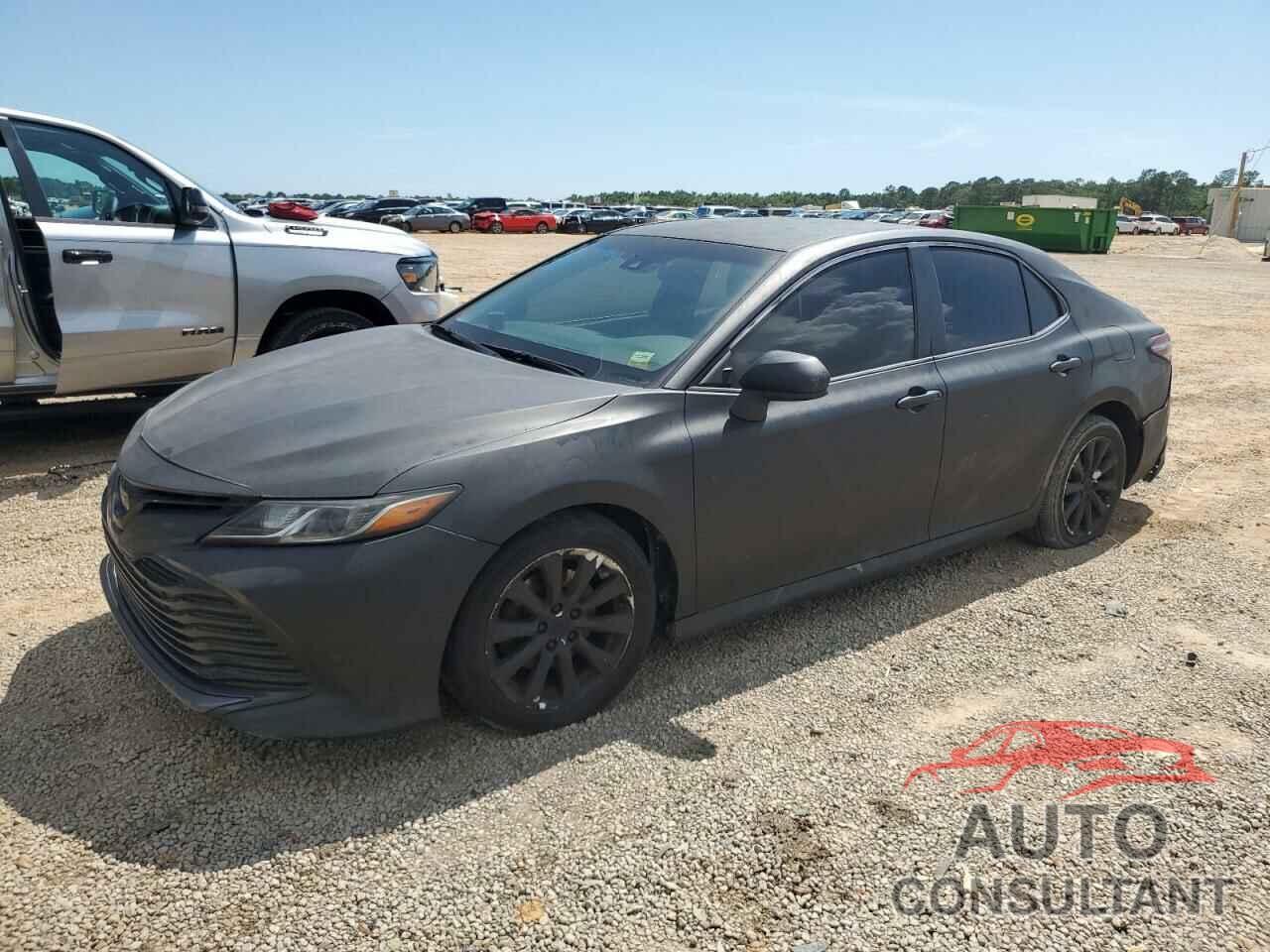 TOYOTA CAMRY 2018 - 4T1B11HKXJU584334