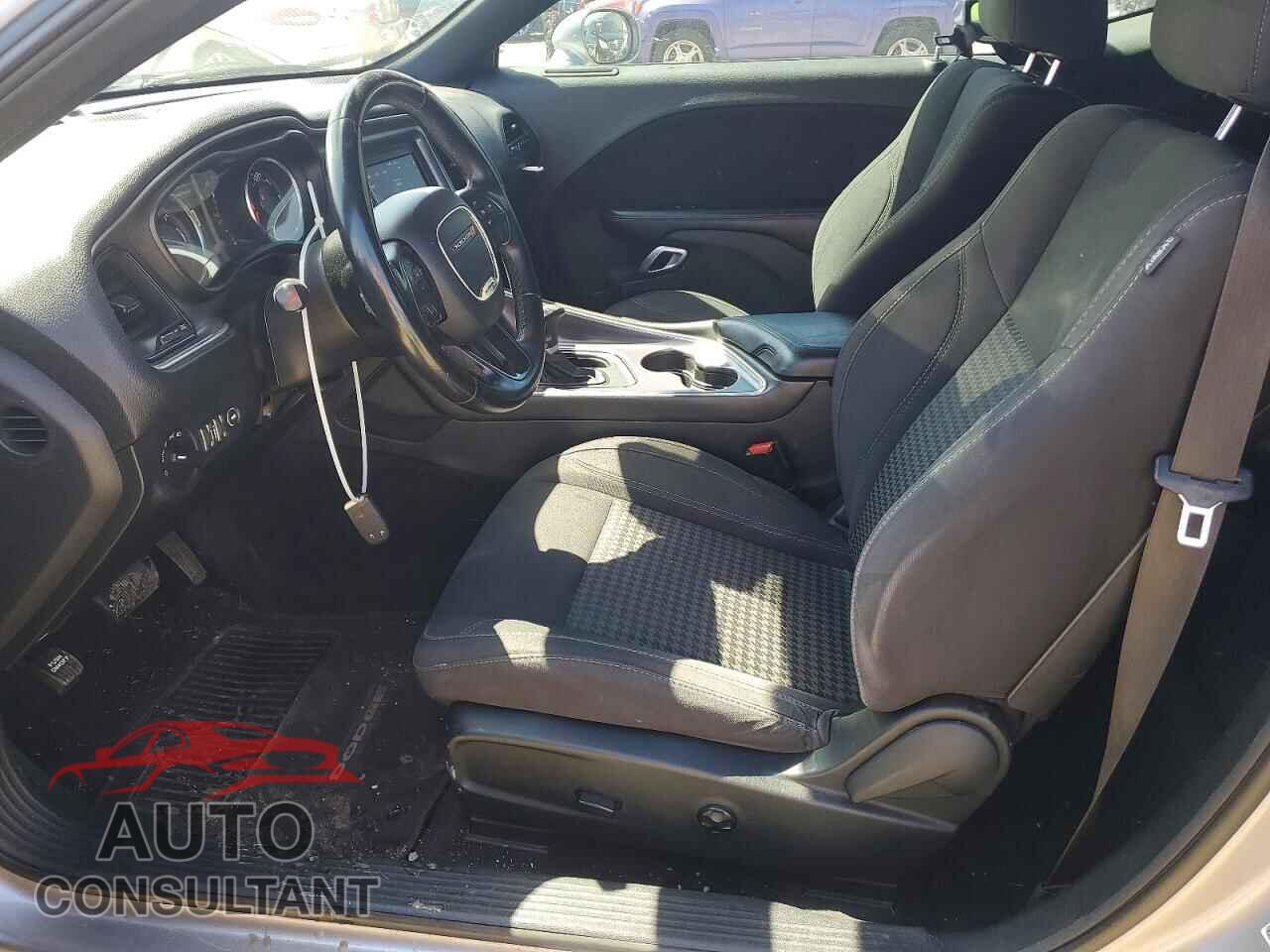 DODGE CHALLENGER 2018 - 2C3CDZAG2JH317569