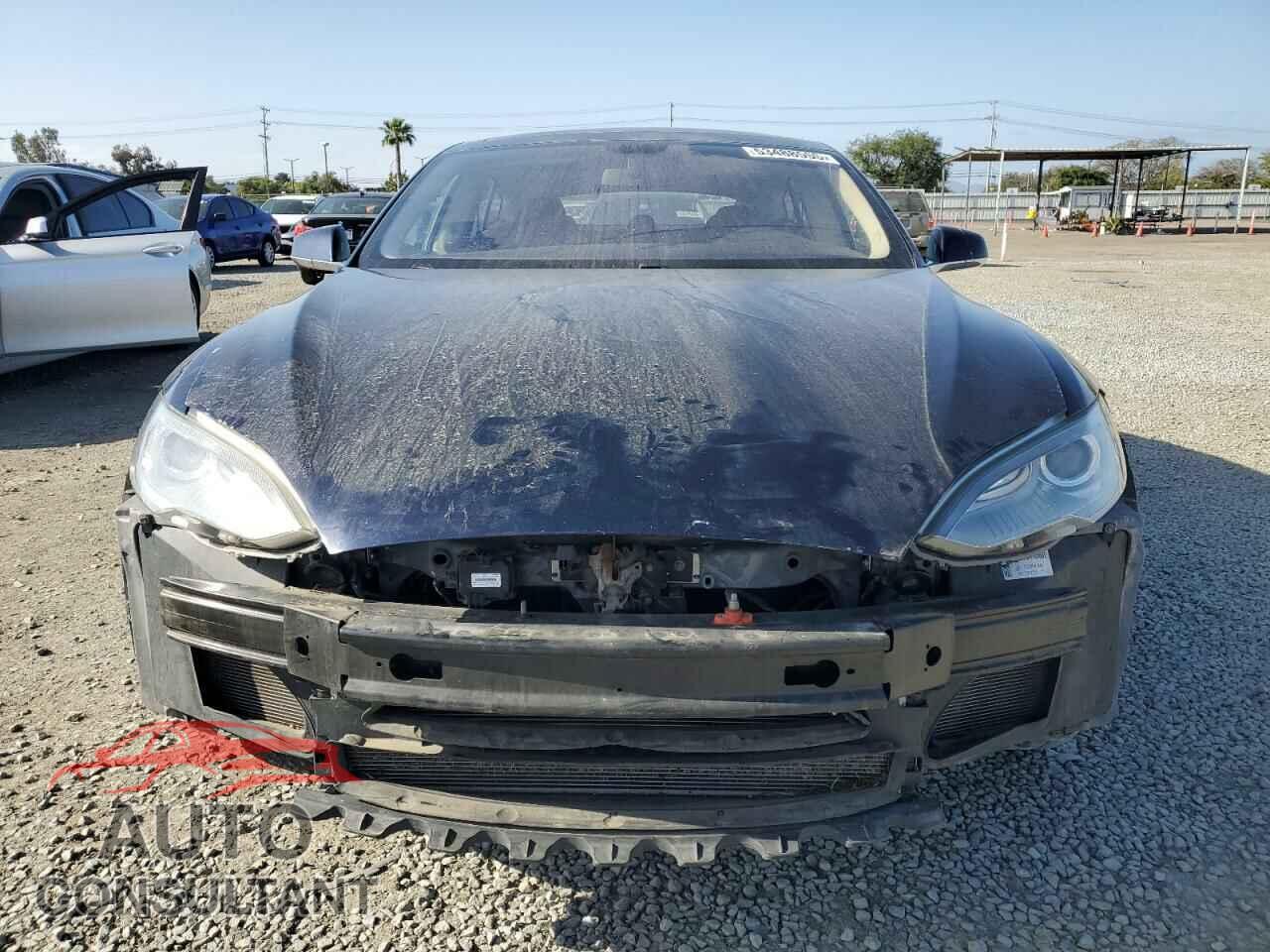 TESLA MODEL S 2013 - 5YJSA1CN4DFP20315
