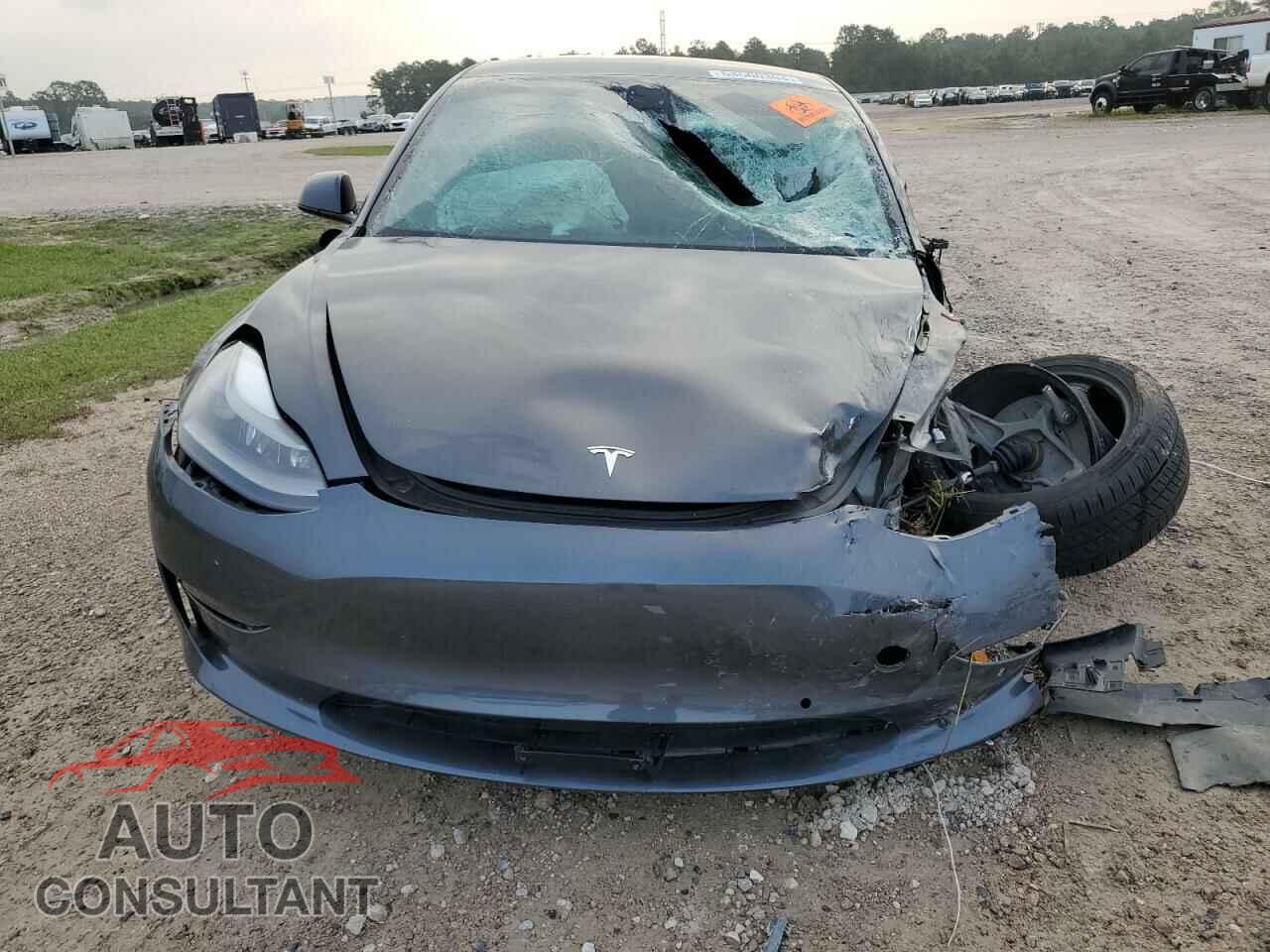 TESLA MODEL 3 2022 - 5YJ3E1EB9NF230515